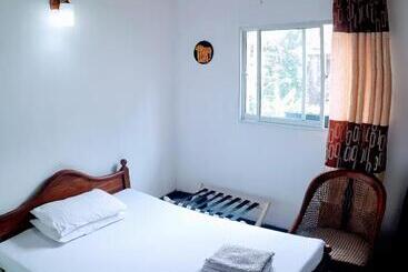 Schronisko Mount View Inn