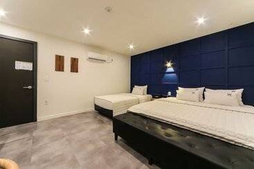 酒店 Busan Jaesongdong W