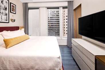 酒店 Hilton Club The Central At 5th New York