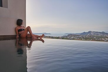 هتل Apikia Santorini   Adults Only