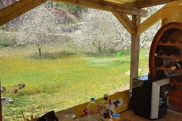 Immaculate 2 Bed Cottage Near Krka Waterfalls