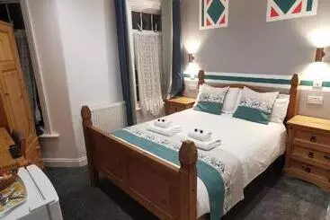 ペンション Richmond House