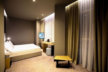 فندق The Central View Boutique