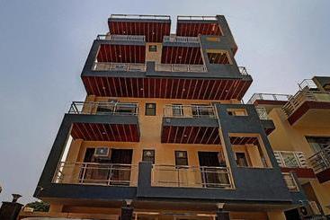 ホテル Capital O 80465 Welcome Inn Stay