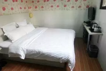 Hotel Home Inns Guo Mao