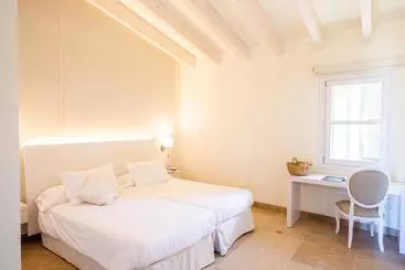 فندق ريفى Sa Franquesa Nova