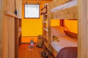 Апартаменты Hu Norcenni Girasole Village