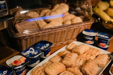 هتل Biador Apartments