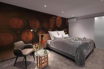 פנסיון Weinmotel Simon 1 A