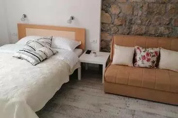 アパートホテル Vila Mira