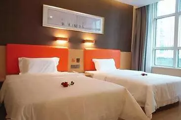 Hotelli 7days Premium Huaian Zhou Enlai Memorial Hall Yuanhuai East Road Branch