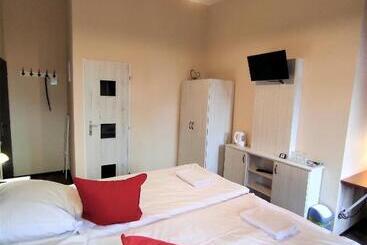 Sherwood Hotel Vojkovice Nad Ohří