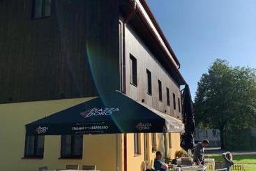 Apartmanszálloda Stodola Na Bílé