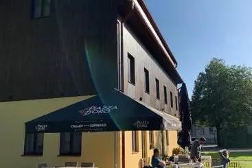 Huoneistohotelli Stodola Na Bílé