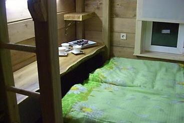 Albergue хостел трутень