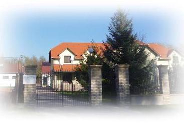 민박 Király Lovastanya Panzió