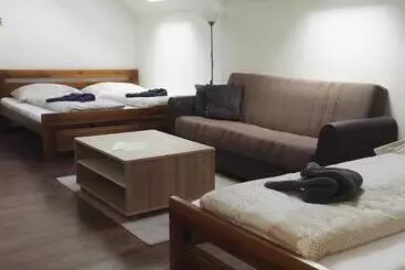 Majatalo Ubytování V Soukromí Opolany U Poděbrad