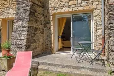 ベッドアンドブレックファースト Domaine De Malouzies