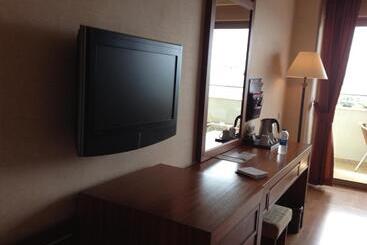 Alba Royal Hotel   Ultra All Inclusive  Adults Only