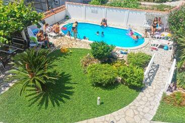 Pensjonat Vila Koral