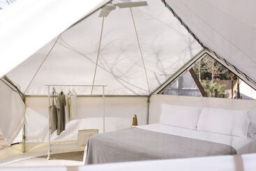 هتل Wecamp Cala Montgó