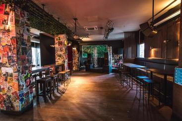 Hotel Base Backpackers Wanaka Hostel