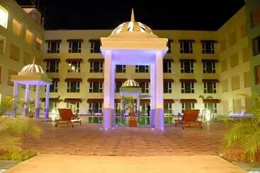 호텔 Cambay Grand  Kukas