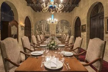 Отель Museo Palacio De San Agustin