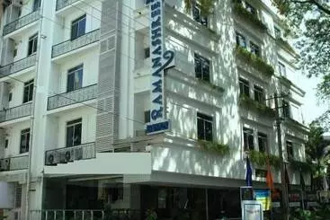 فندق Ramanashree Brunton