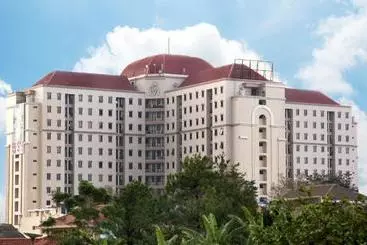 Hotel The Majesty Business And Family