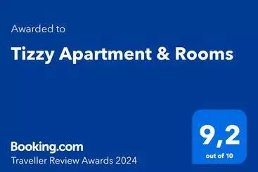 تختخواب و صبحانه Tizzy Apartment & Rooms