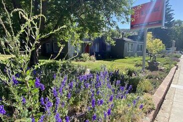 فندق A Lodge Lyons