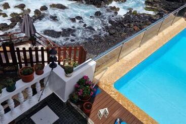 פנסיון Cactus Guest House