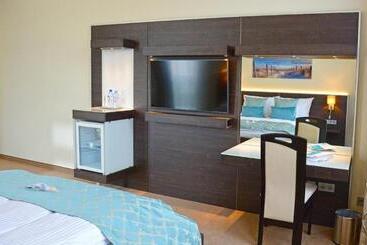 Hotel Czinege & étterem