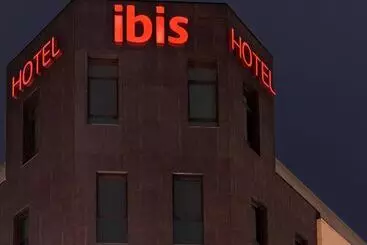 בית מלון כפרי Ibis Bilbao Centro