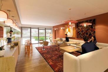 Отель Ibis Styles Guéret