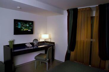 בית מלון כפרי Suite Valadier