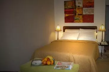 آپارتمان Aria Hotel Samos Town