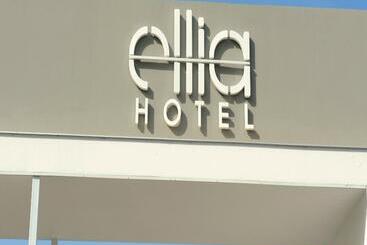 בית מלון כפרי Ellia Resort