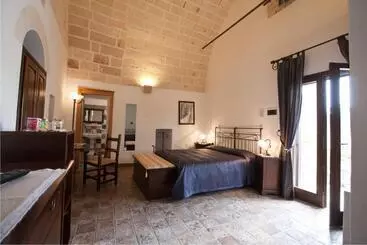 בית מלון כפרי Masseria Bosco & Masseria Strazzati