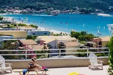 Hotel Ponti Beach