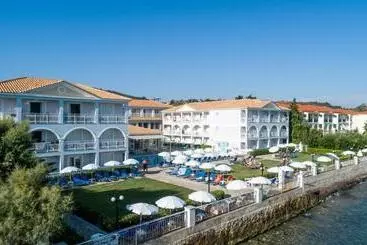 ホテル Meridien Beach