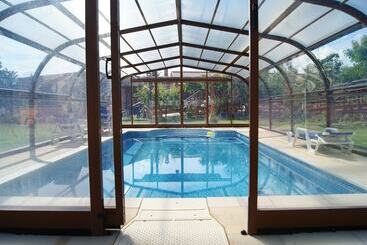 ホテル Rural Rincón Del Cierzo