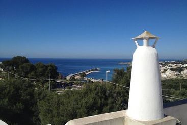 קוטג'' Villa Due Mari