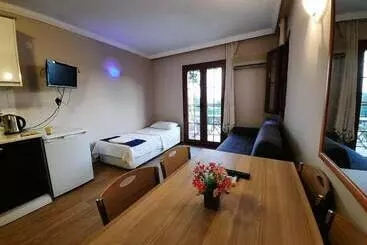 Aparthotel Dasis Hotel & Suites