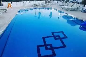 Huoneistohotelli Dasis Hotel & Suites