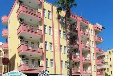 Elegant Baronessa Aparthotel