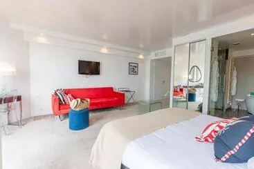 فندق Hôtel La Marine