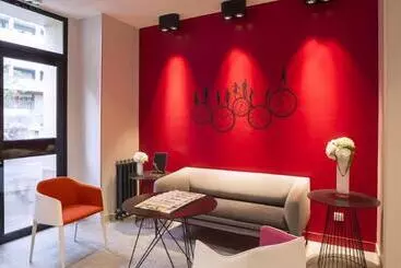 ホテル Paris Vaugirard