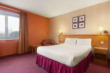 酒店 Days Inn Stevenage North